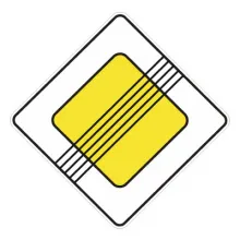 Дорожный знак 2.2 Конец главной дороги (B=700) Тип А фото