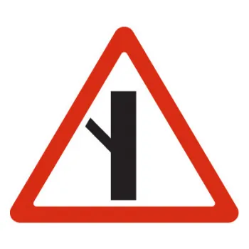 Дорожный знак 2.3.5 Примыкание второстепенной дороги (A=900) Тип А фото 1
