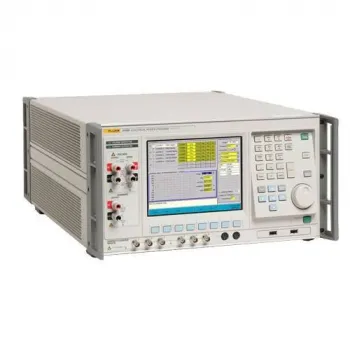 Эталон электропитания Fluke 6140B/50A фото 1